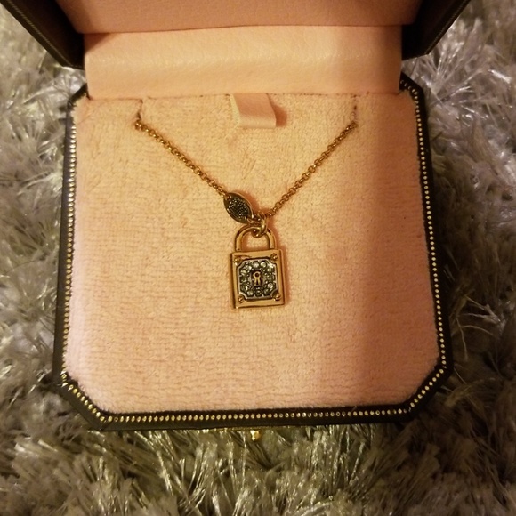 Juicy Couture Necklace - Picture 2 of 3